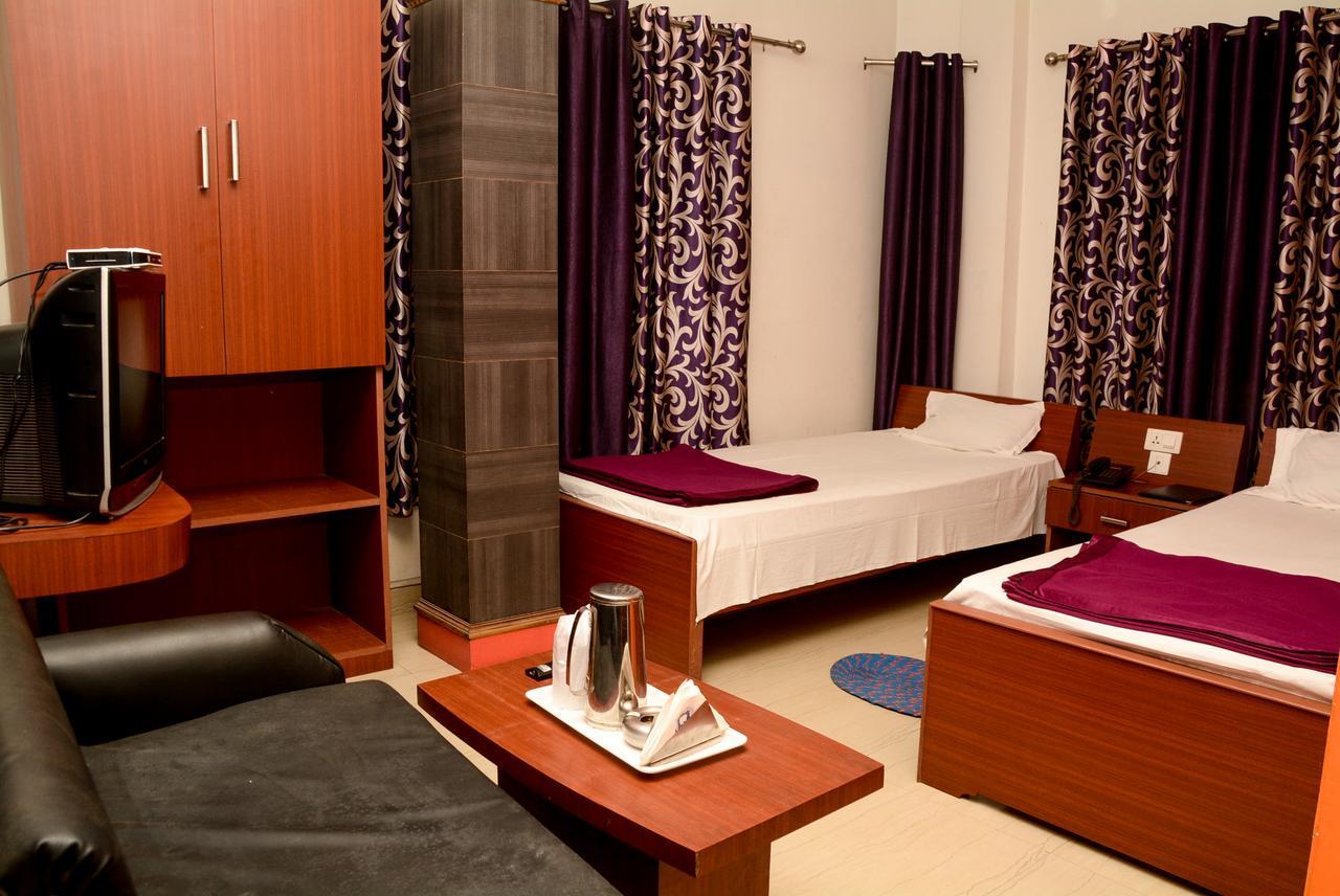 Hotel Galaxy International Koch Bihār Εξωτερικό φωτογραφία